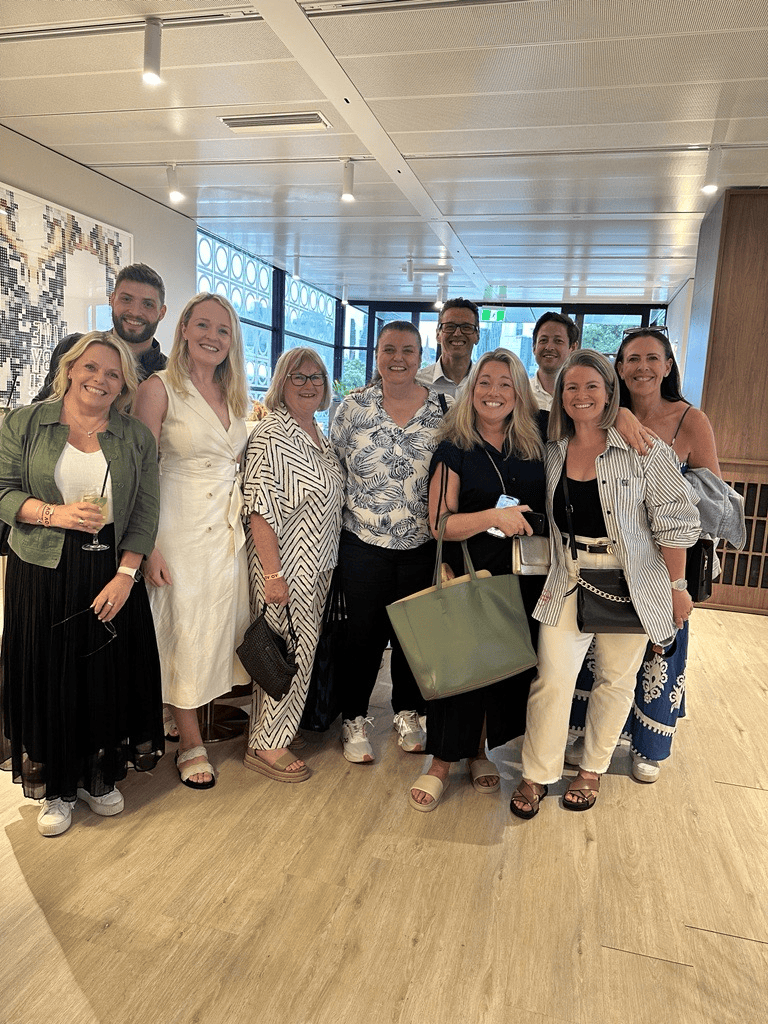 ct au meet the team